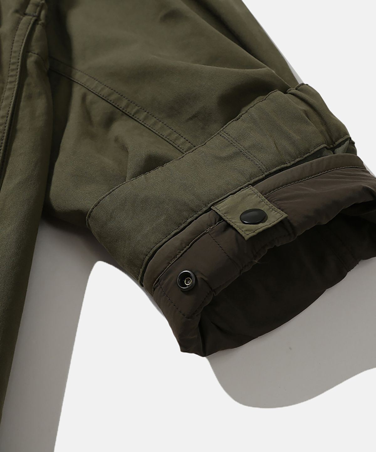 모이프(MOIF) [AW26] WIDE FUNNEL FIELD PARKA / OLIVE