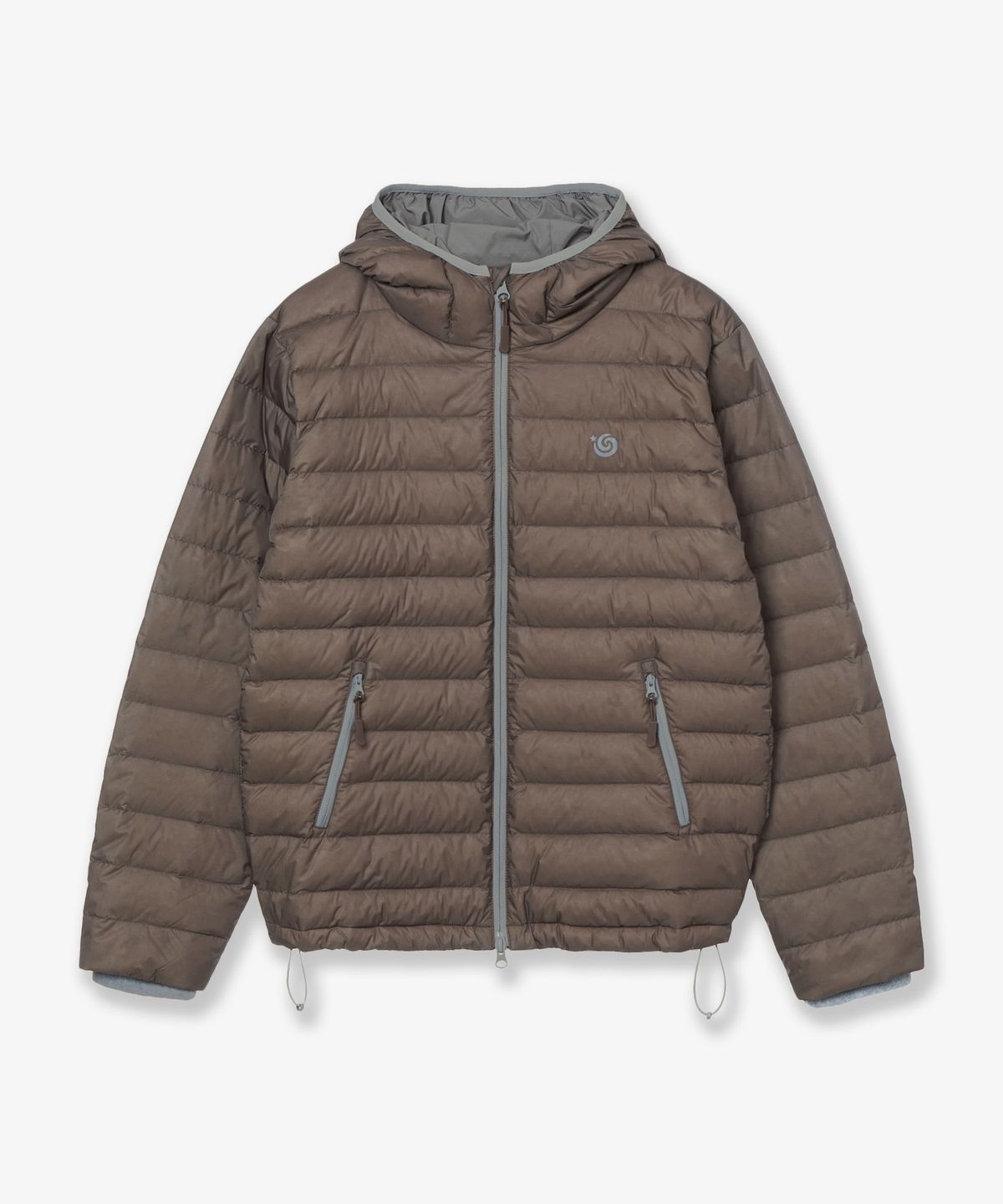 에이이에이이(AEAE) SYMBOL LIGHT DOWN JACKET [BROWN]
