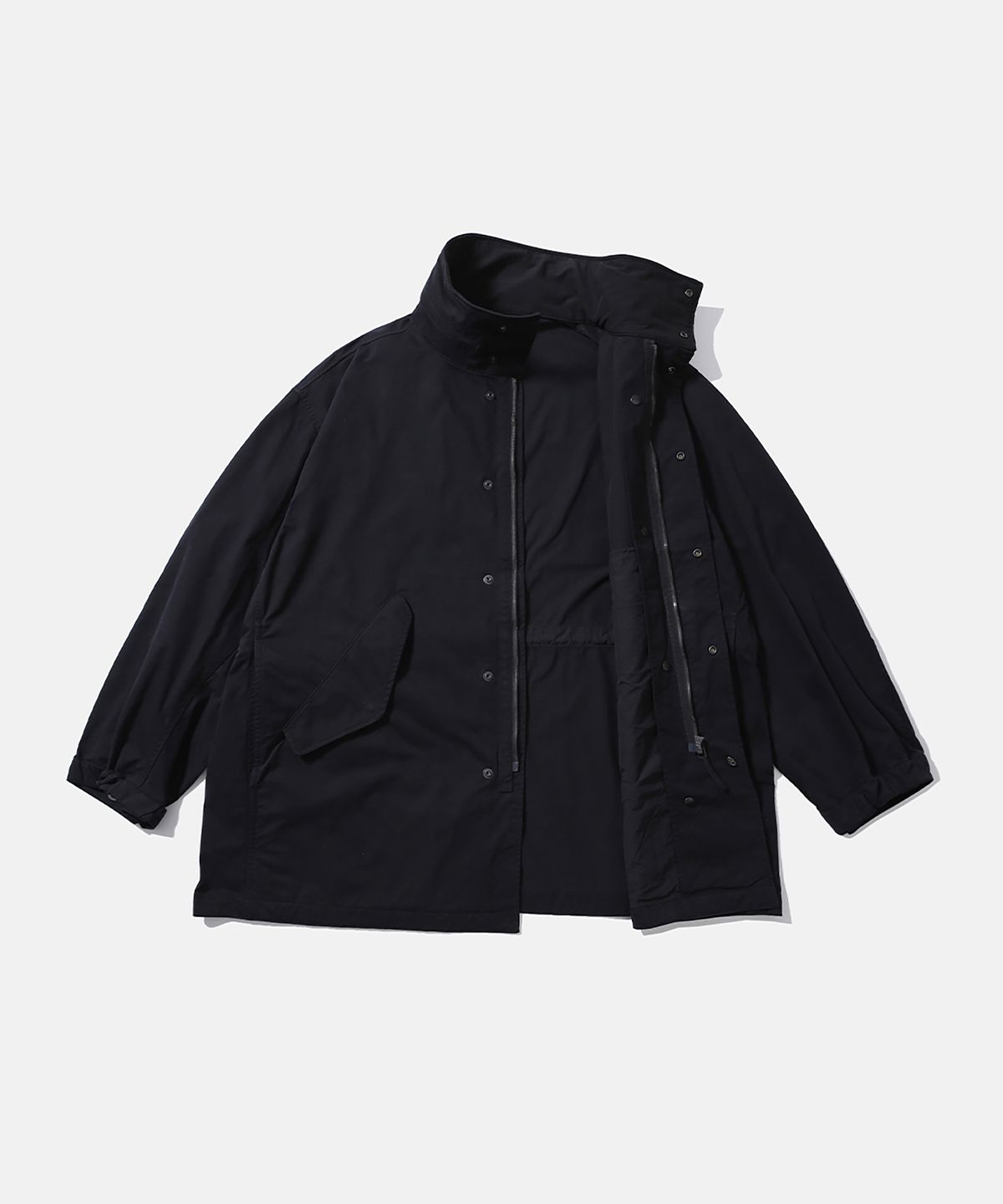모이프(MOIF) [AW26] WIDE FUNNEL FIELD PARKA / BLACK