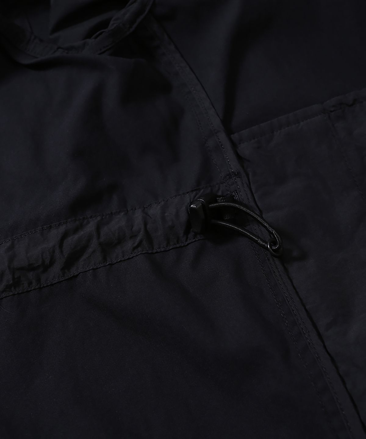 모이프(MOIF) [AW26] WIDE FUNNEL FIELD PARKA / BLACK