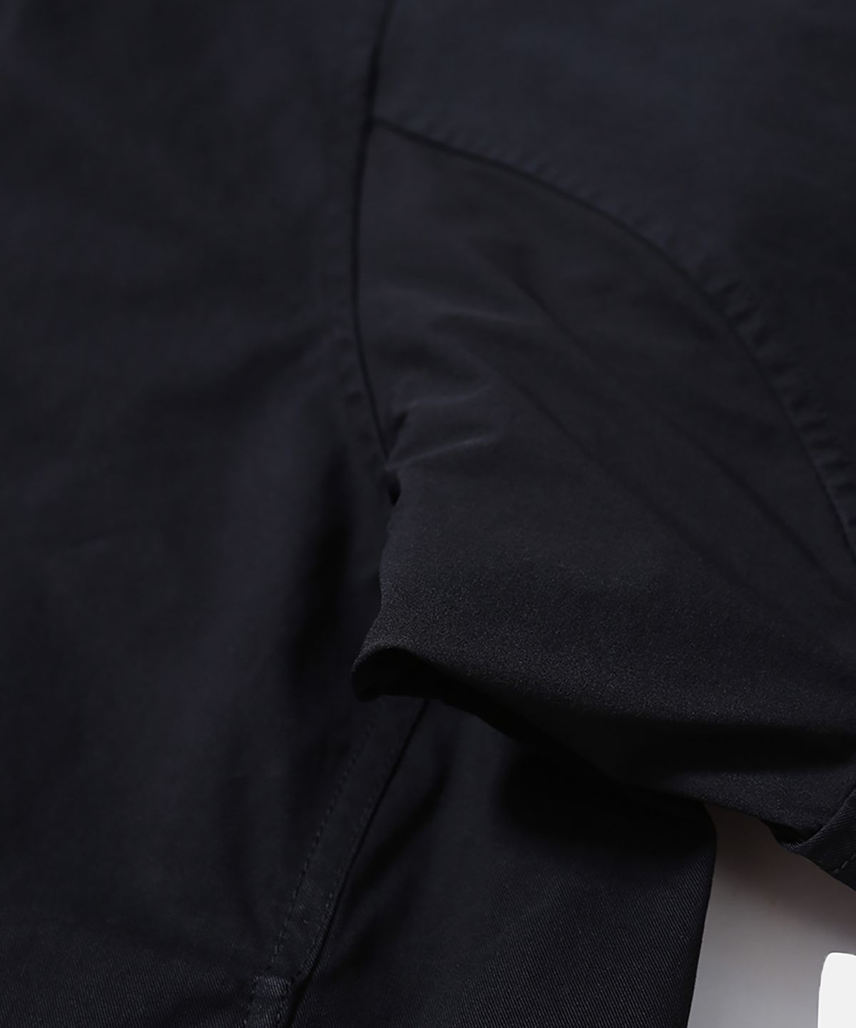 모이프(MOIF) [AW26] WIDE FUNNEL FIELD PARKA / BLACK