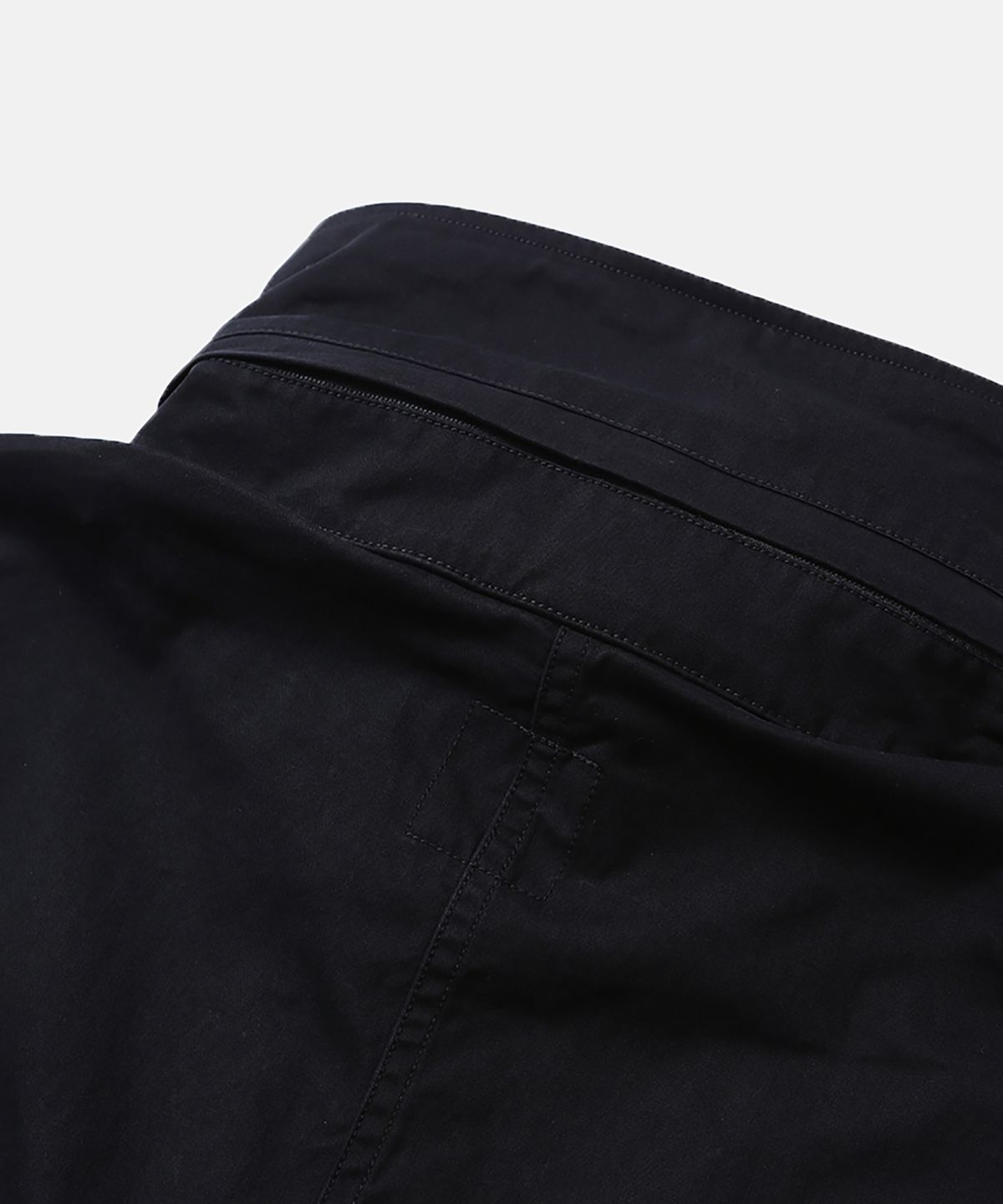 모이프(MOIF) [AW26] WIDE FUNNEL FIELD PARKA / BLACK