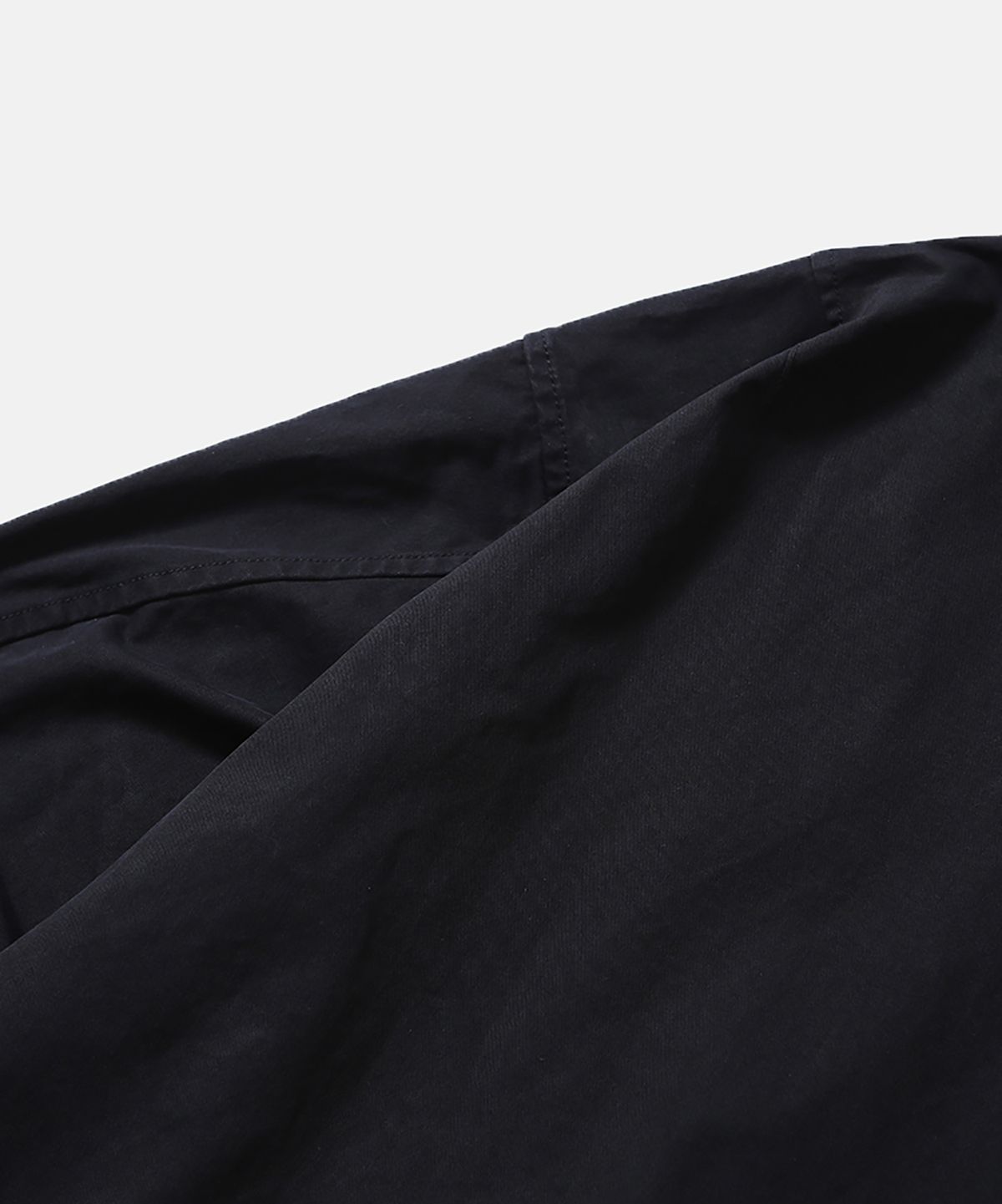모이프(MOIF) [AW26] WIDE FUNNEL FIELD PARKA / BLACK