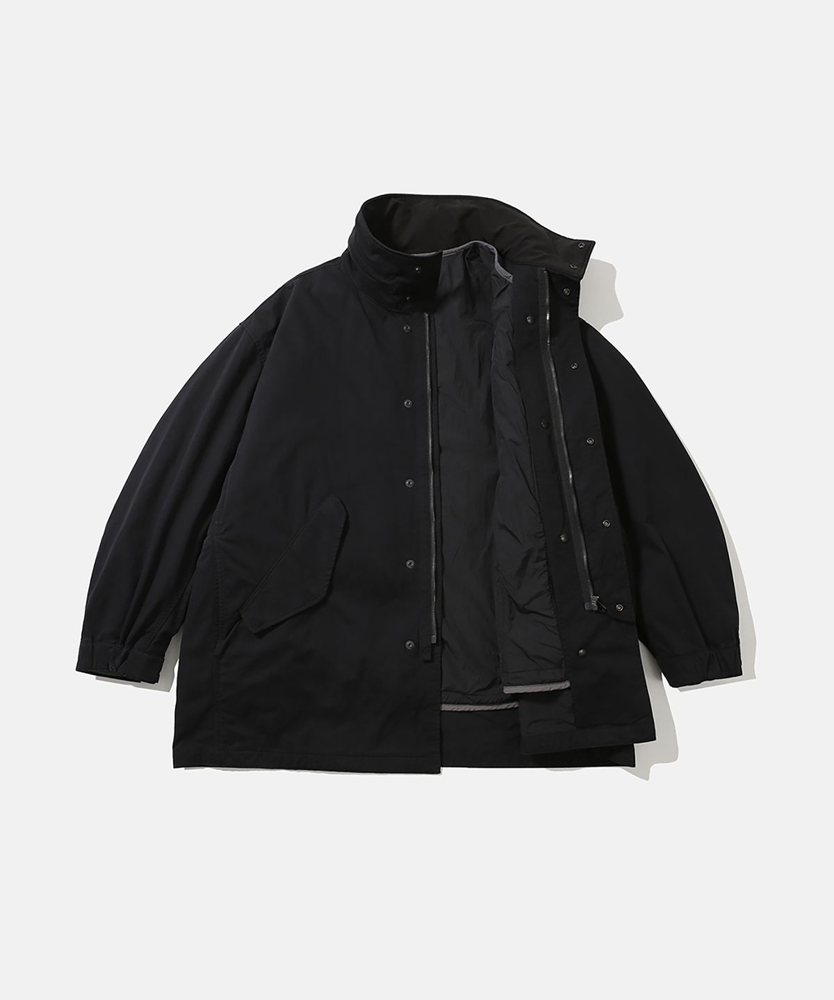 모이프(MOIF) [AW26] WIDE FUNNEL FIELD PARKA / BLACK
