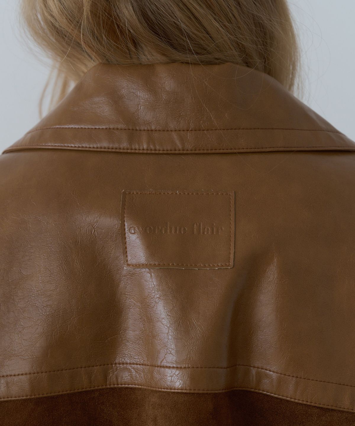 오버듀플레어(OVERDUEFLAIR) SOFT SUEDE RELAXED HALF JACKET_CAMEL