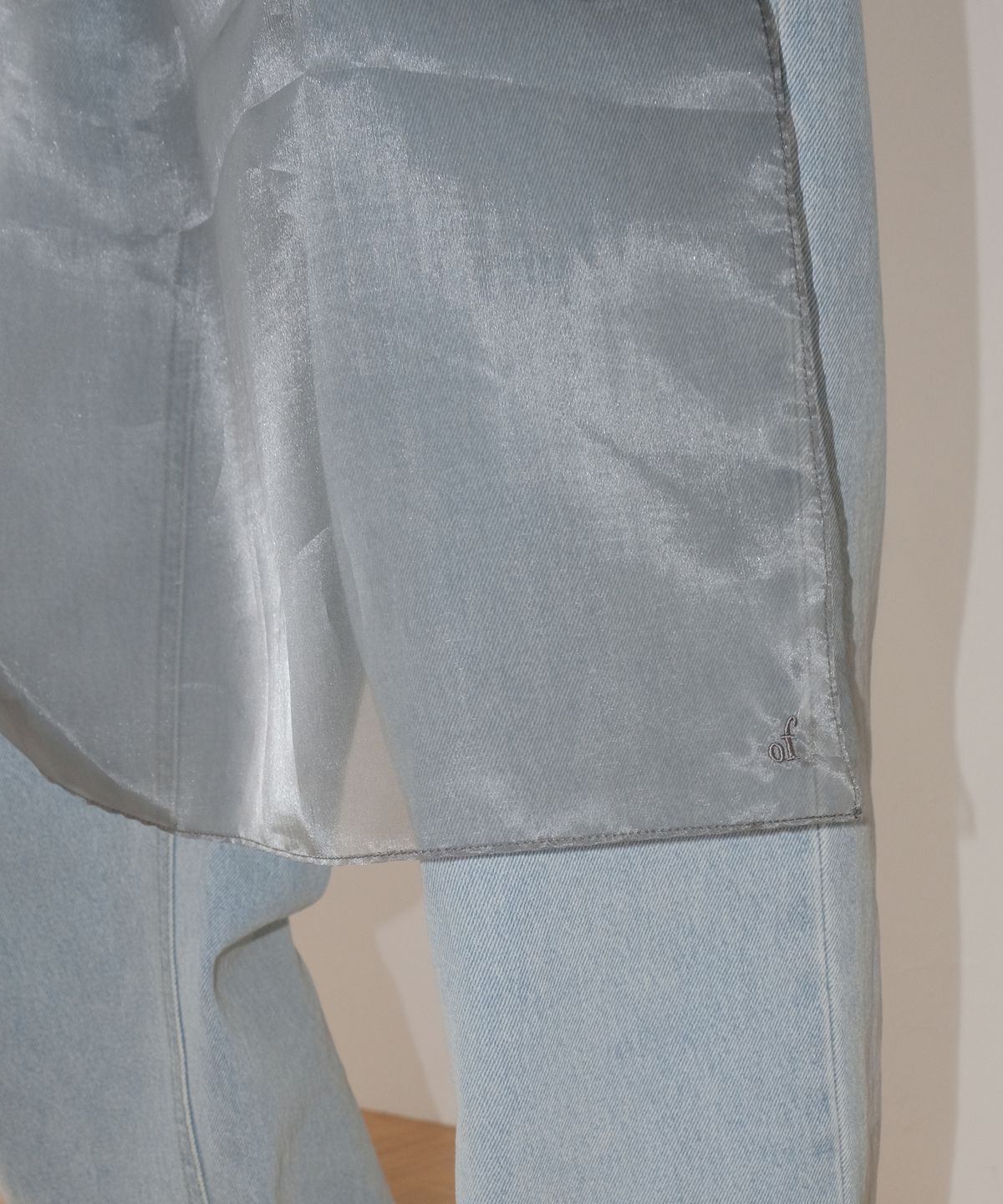 오버듀플레어(OVERDUEFLAIR) SHEER ORGANZA SCARF_GREY