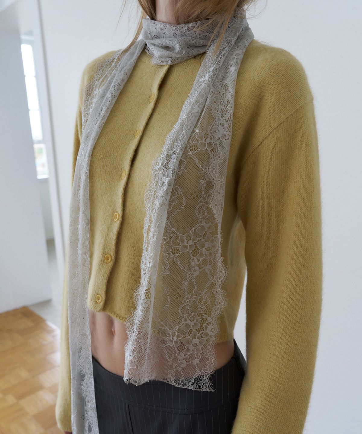 오버듀플레어(OVERDUEFLAIR) VICTORIAN LACE SCARF_MID GREY