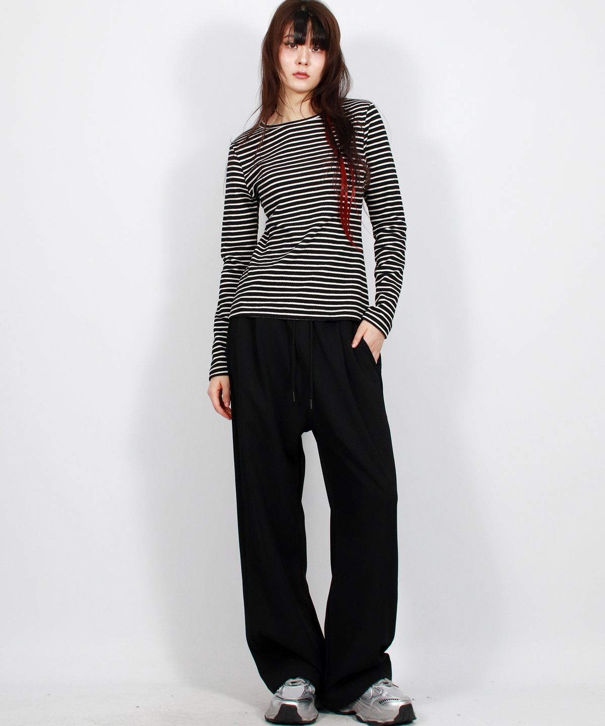 드마크(DEMARC) solid straight-fit semi-wide pants - Black