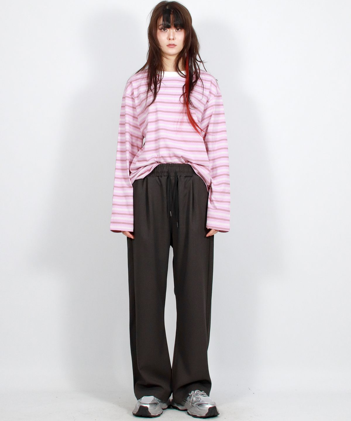 드마크(DEMARC) solid straight-fit semi-wide pants - Charcoal