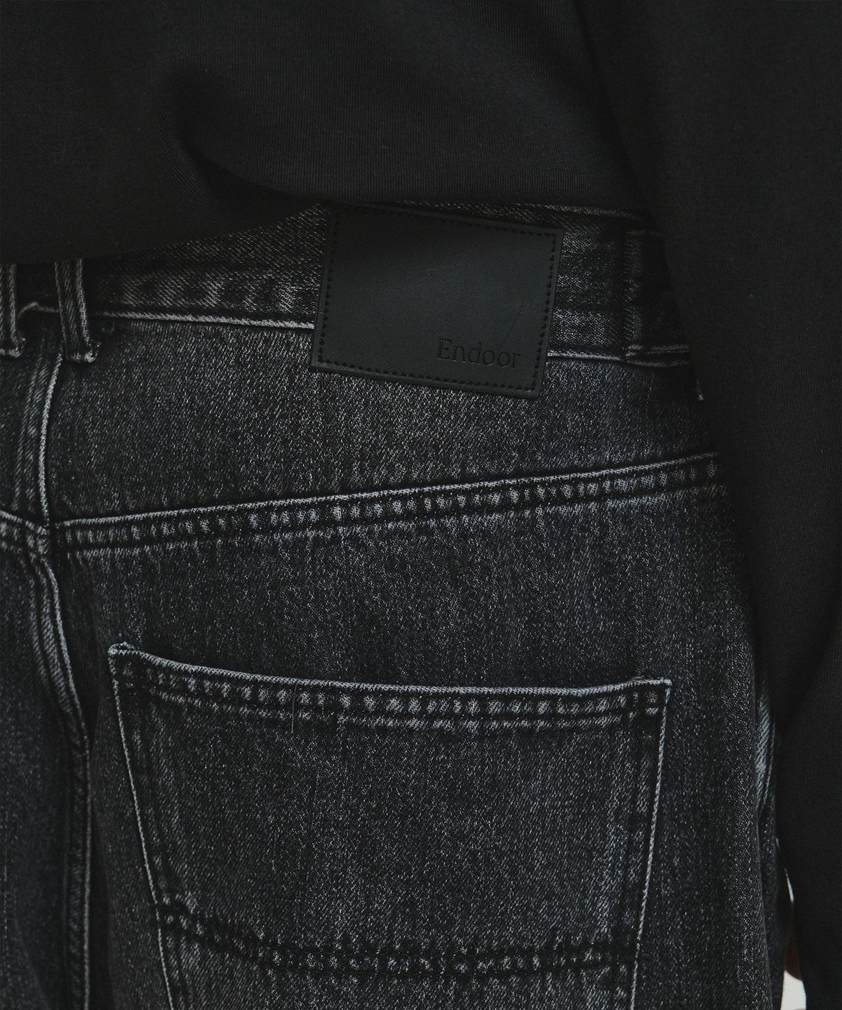 엔도어(ENDOOR) Distressed Repair Denim Pants (Black)