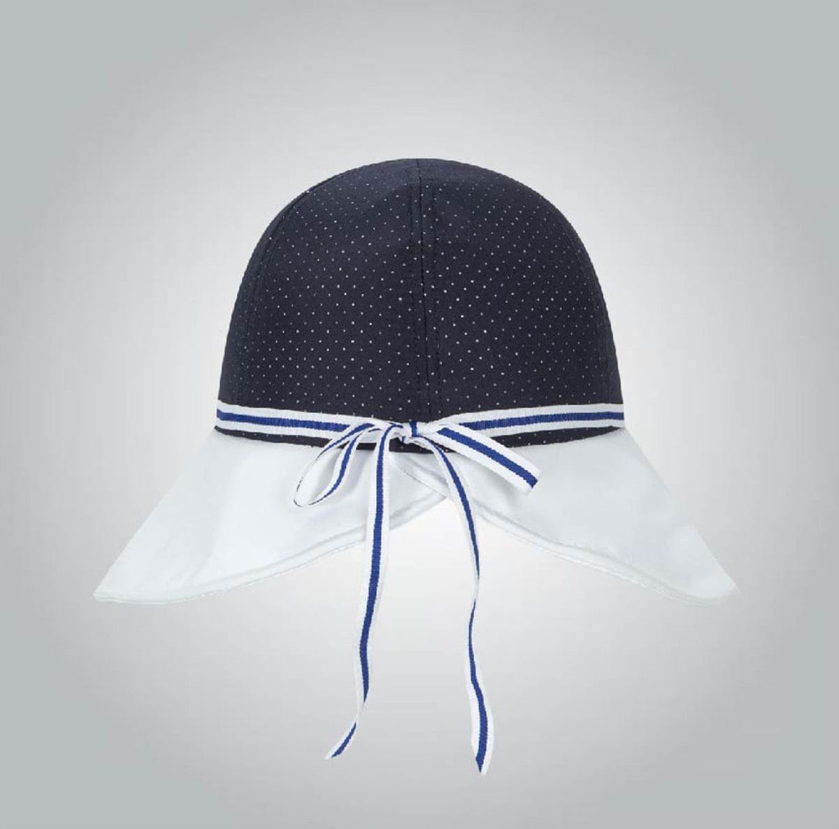 마헤스골프(MAHES) 펀칭하이탑 와이드챙 버킷햇 EC00856