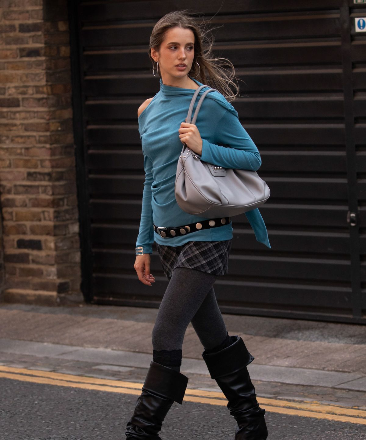 디망쉬(dimanche) Muffler Shirring Top (peacock)
