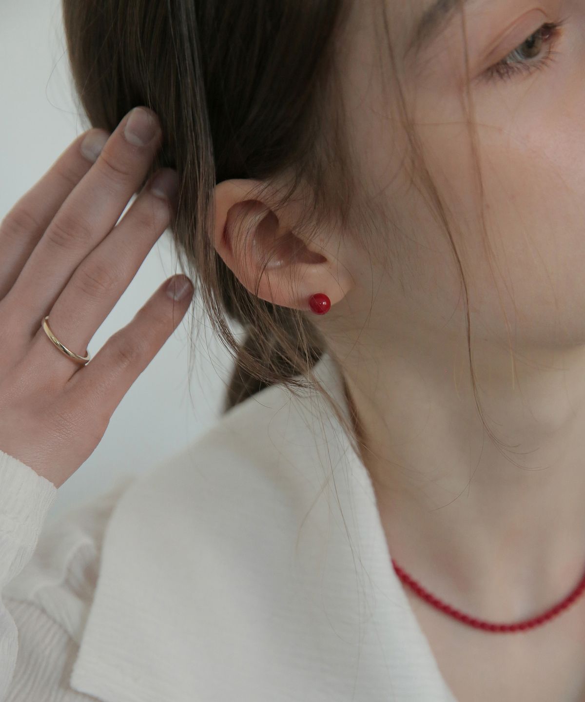 모던라이크(MODERN LIKE) [ Silver 925 ] 산호 레드 진주 귀걸이 6mm
