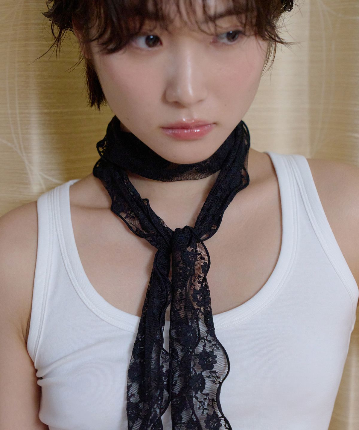 지지(GEEGEE) flower lace long scarf - black