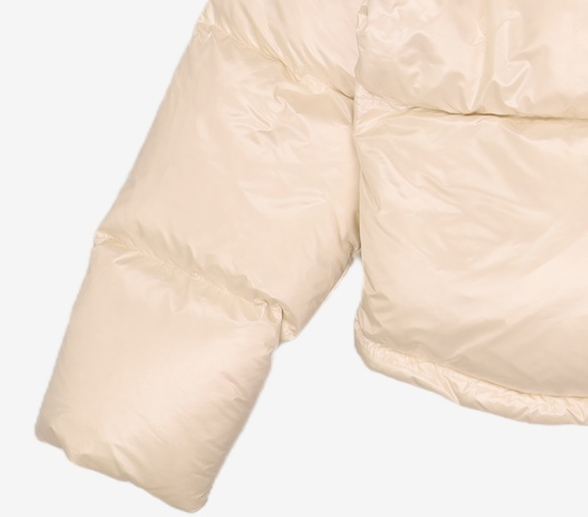 마리떼 프랑소와 저버(MARITHÉ + FRANҪOIS GIRBAUD) W GLOSSY DUCK DOWN CROP PUFFER ivory S