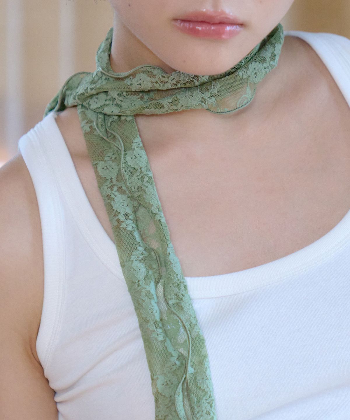 지지(GEEGEE) flower lace long scarf - green