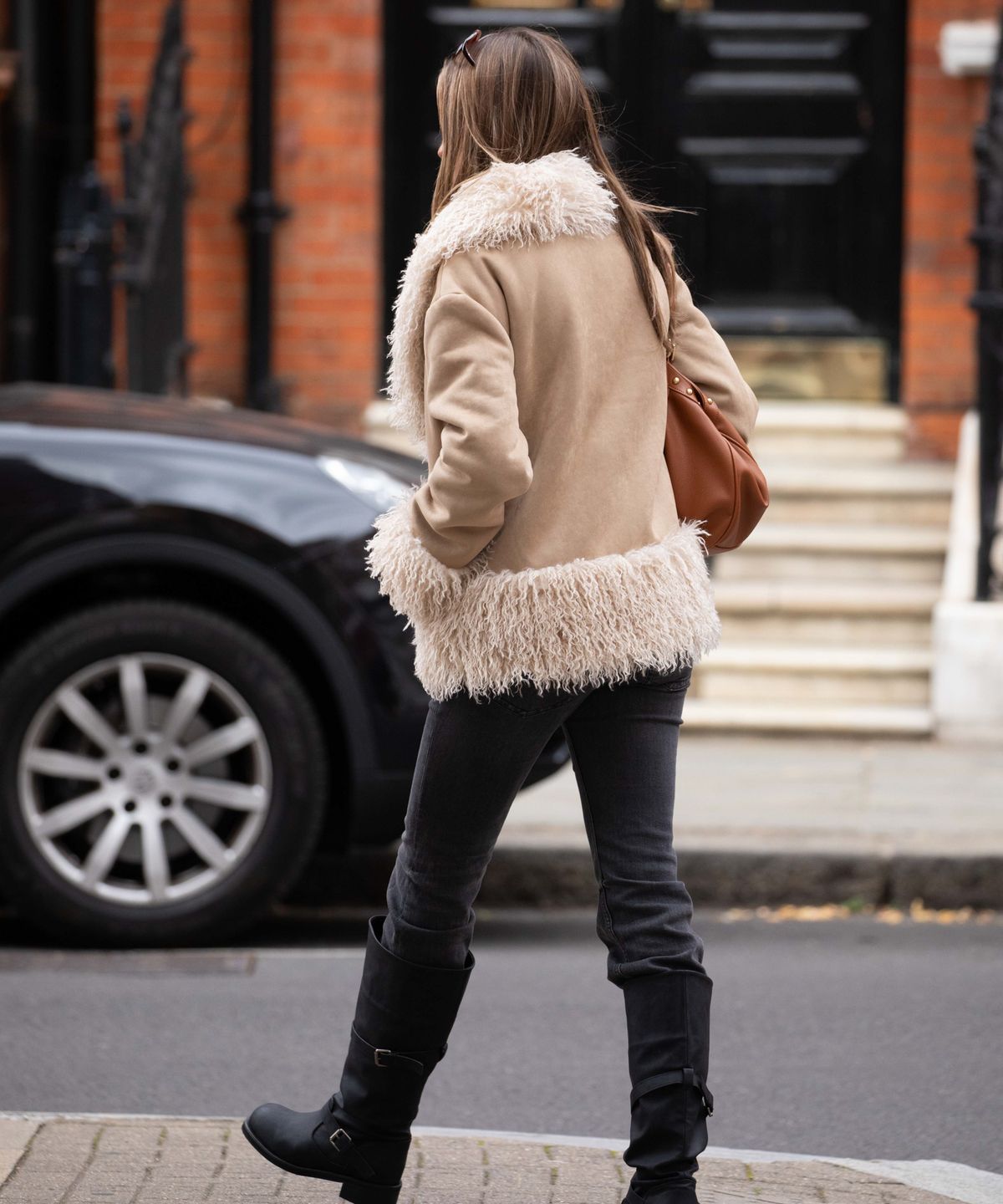 디망쉬(dimanche) Suede Fur Coat (beige)