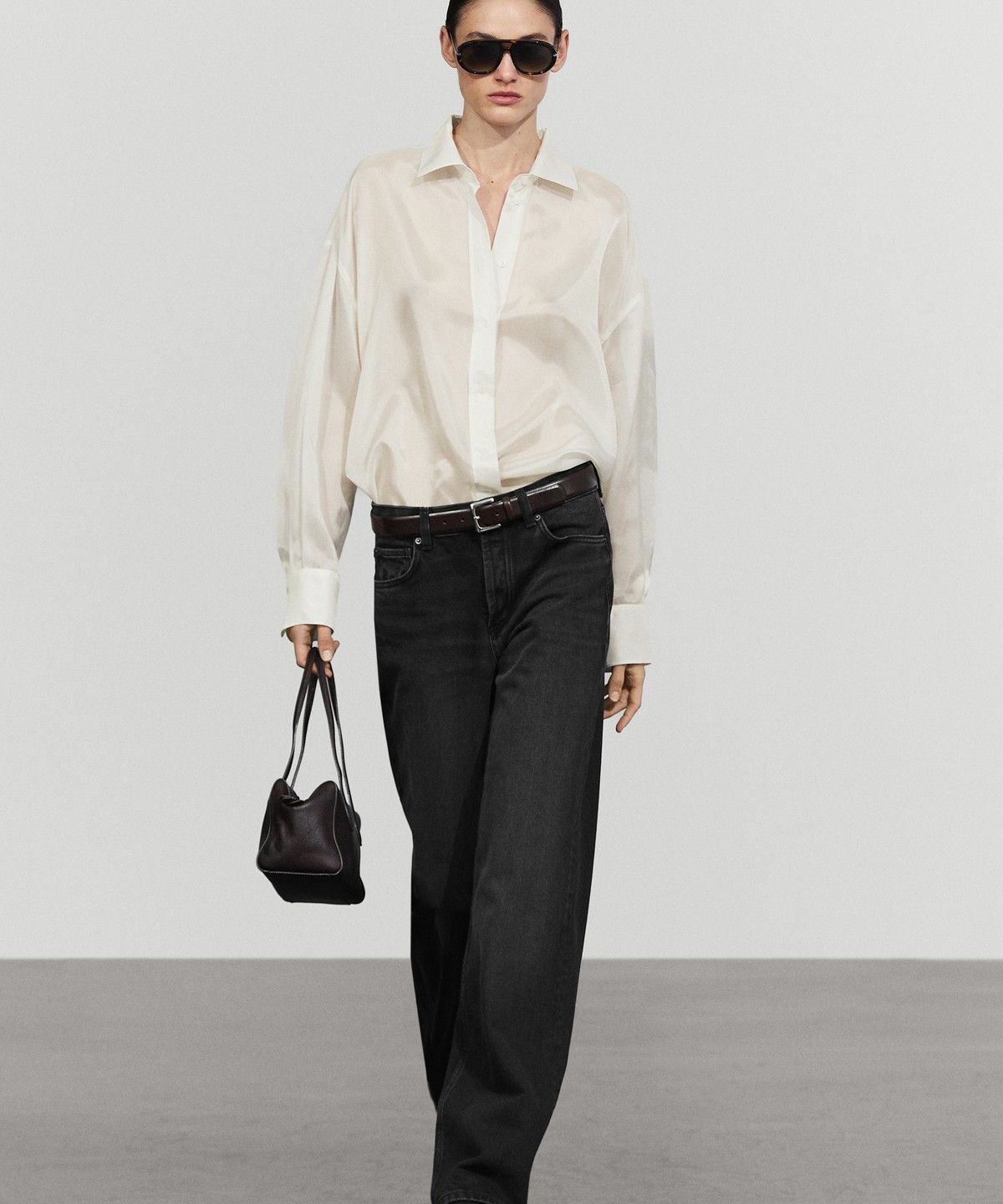 마시모두띠(MASSIMO DUTTI) 오버사이즈 플루이드 셔츠