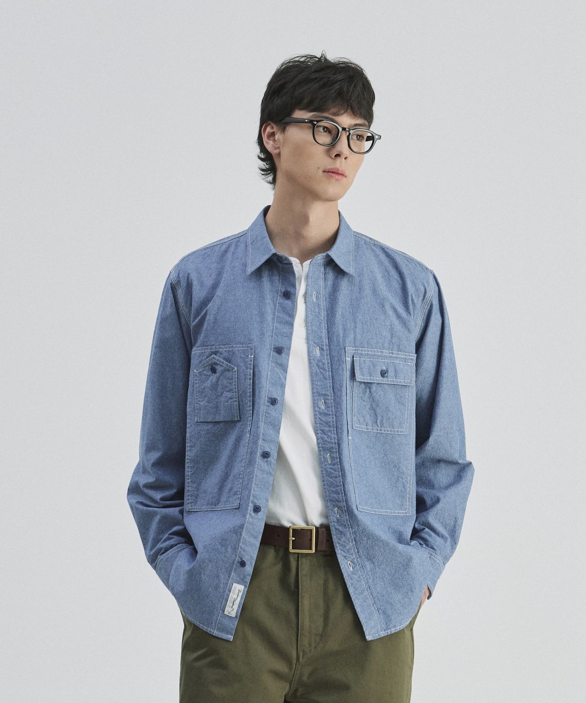 건지 울른스(Guernsey Woollens) 샴브레이 워크 셔츠 5.5oz - 퓨어 블루