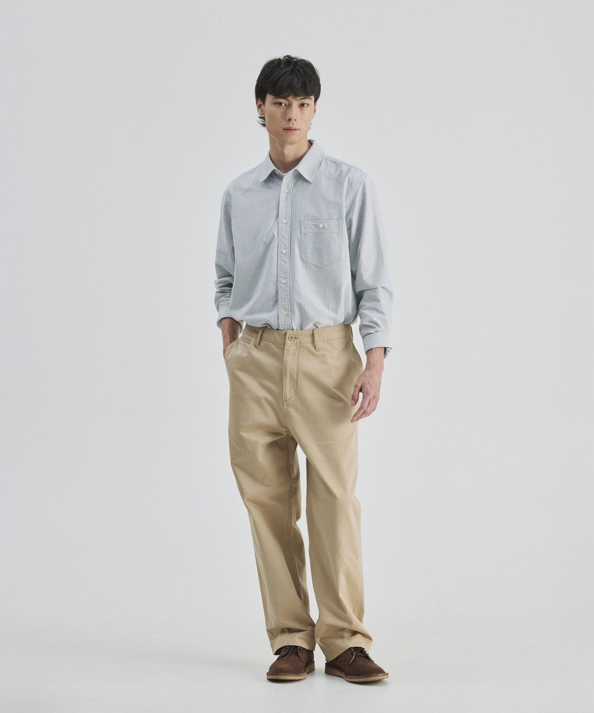 건지 울른스(Guernsey Woollens) 옥스포드 브리티쉬 아미 셔츠 - 그레이 스트라이프