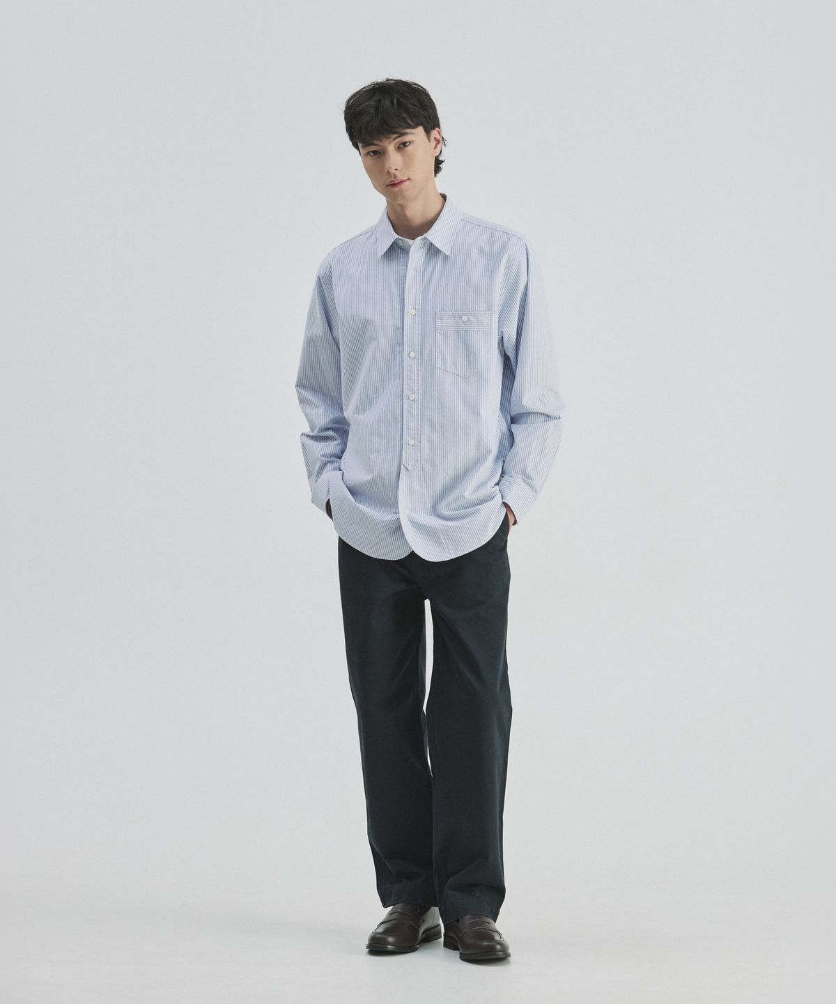 건지 울른스(Guernsey Woollens) 옥스포드 브리티쉬 아미 셔츠 - 블루 스트라이프