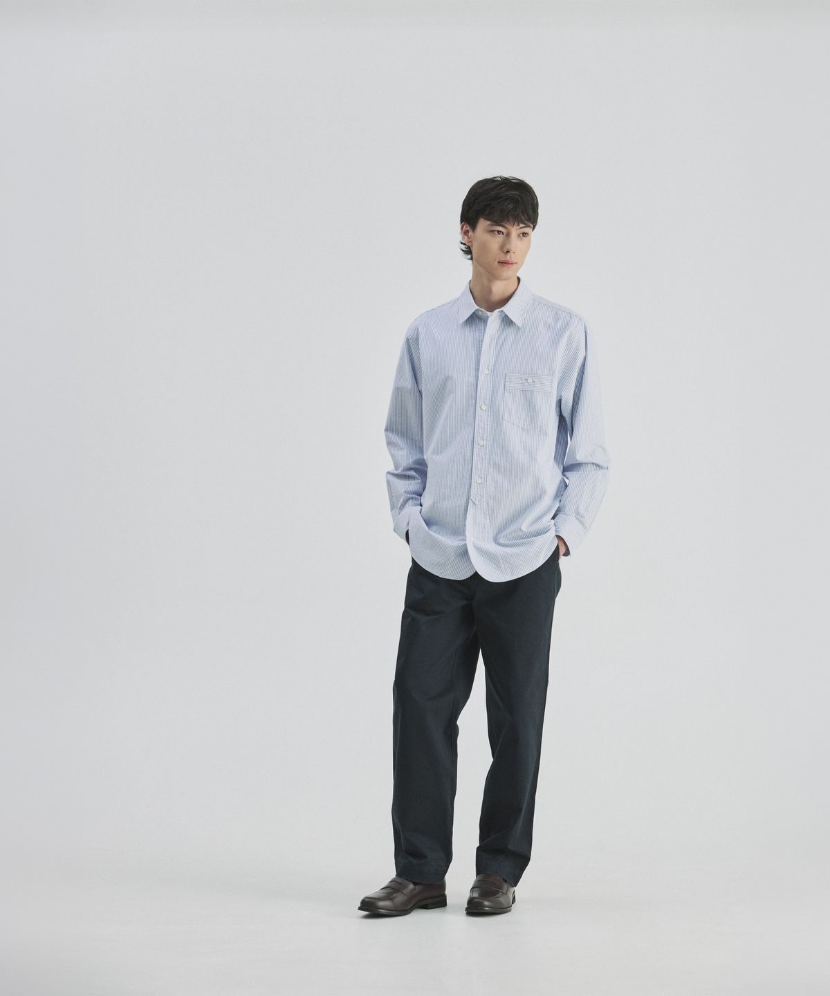 건지 울른스(Guernsey Woollens) 옥스포드 브리티쉬 아미 셔츠 - 블루 스트라이프