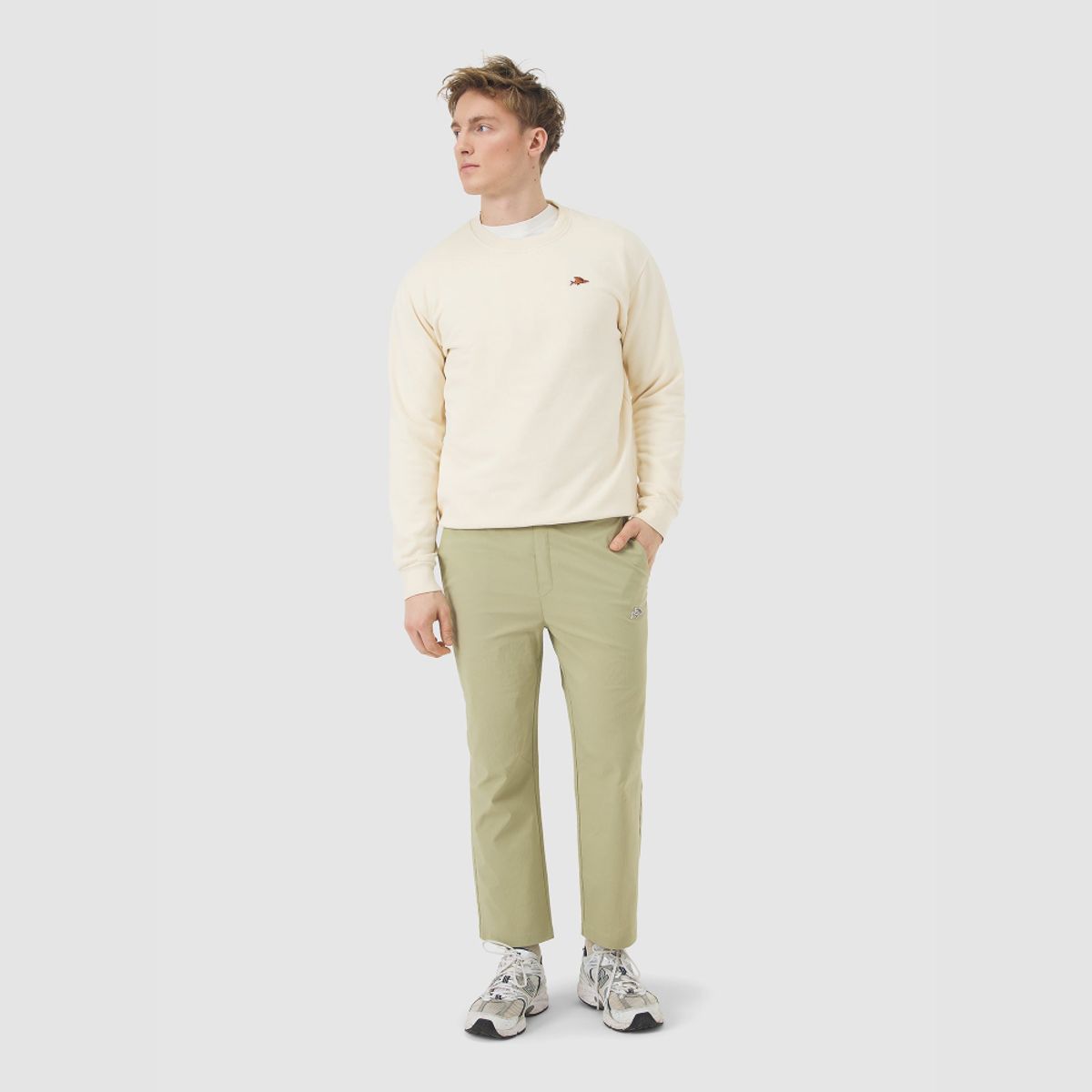 카페 드 사이클리스트(CAFE DU CYCLISTE) 셀레스트 클래식 스웨트셔츠 오프 화이트 남성