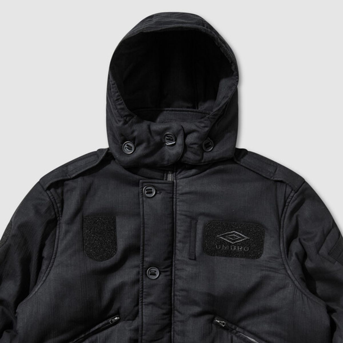엄브로(UMBRO) [UMB X SLAM JAM] 항공 점퍼 블랙 UR311OPJ91