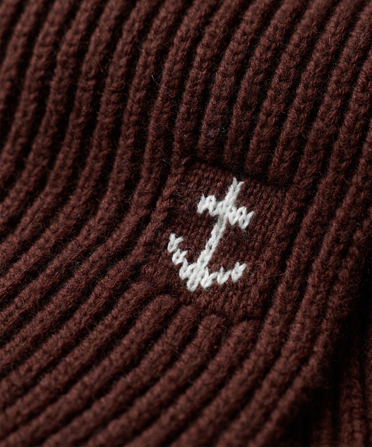 건지 울른스(Guernsey Woollens) 슈퍼파인 메리노울 앵커 머플러 - 브라운