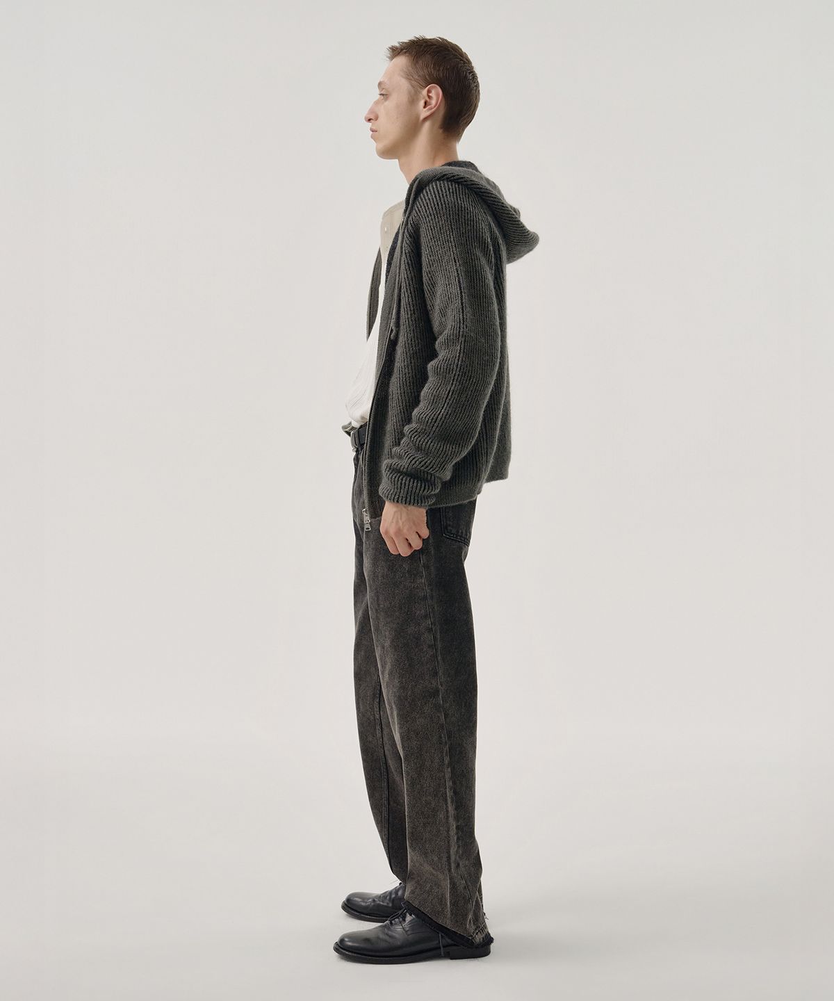 엠엠아이씨(MMIC) CLOUD KNIT HOODIE (KHAKI)
