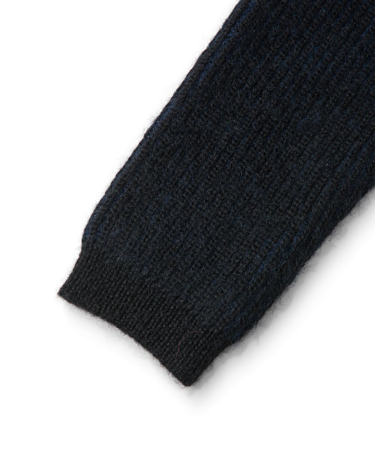 엠엠아이씨(MMIC) CLOUD KNIT HOODIE (BLACK)