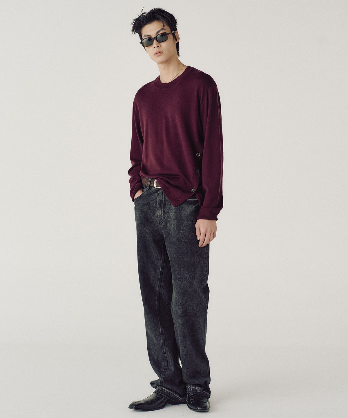 엠엠아이씨(MMIC) OBLIQUE SIDE KNIT (WINE)