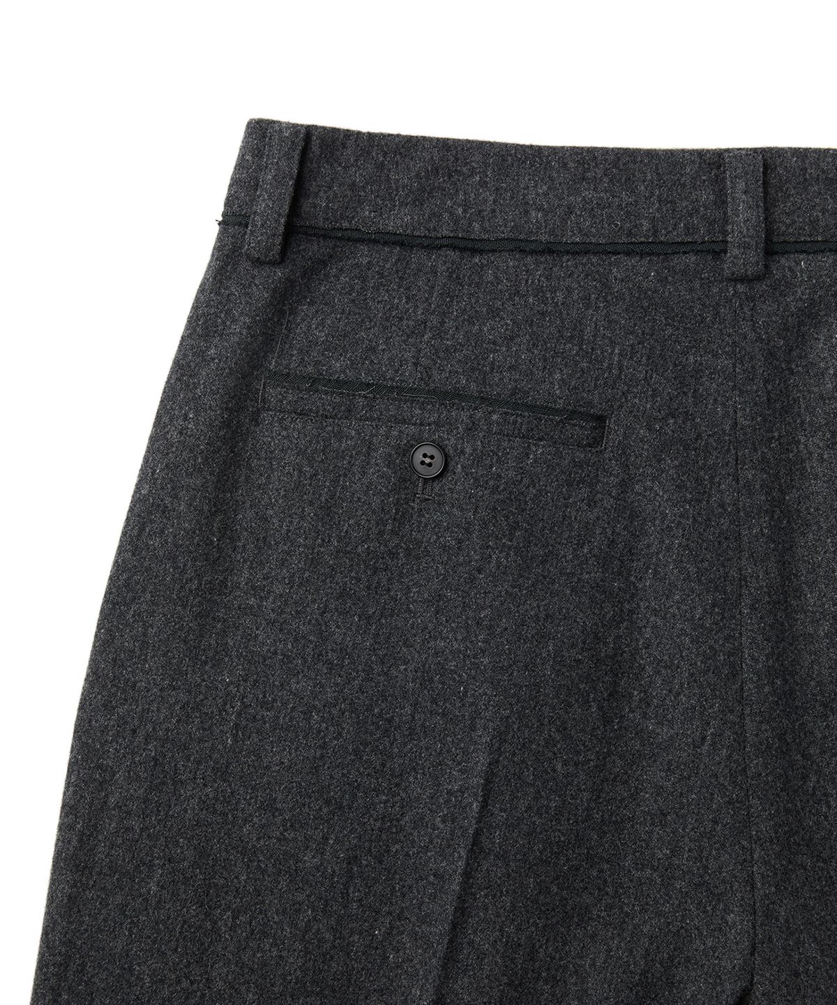 엠엠아이씨(MMIC) VANTAGE SLACKS (GRAY)