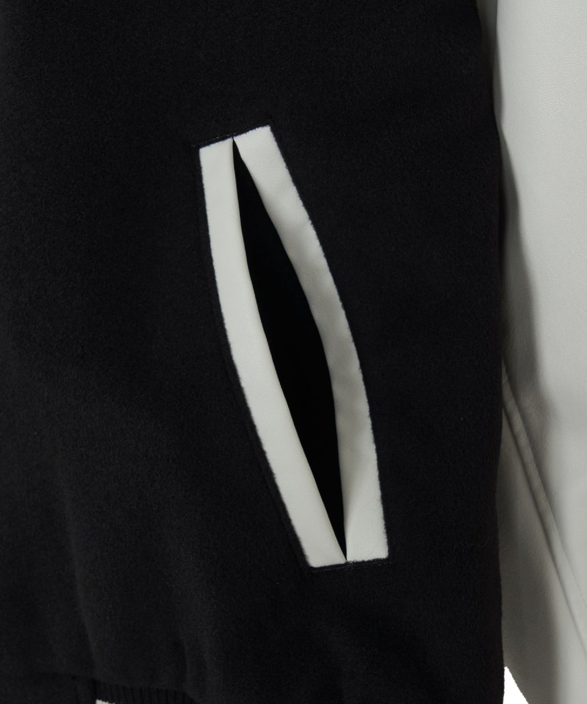 엠엘비(MLB) 시그니처 울 바시티자켓 NY (Black)