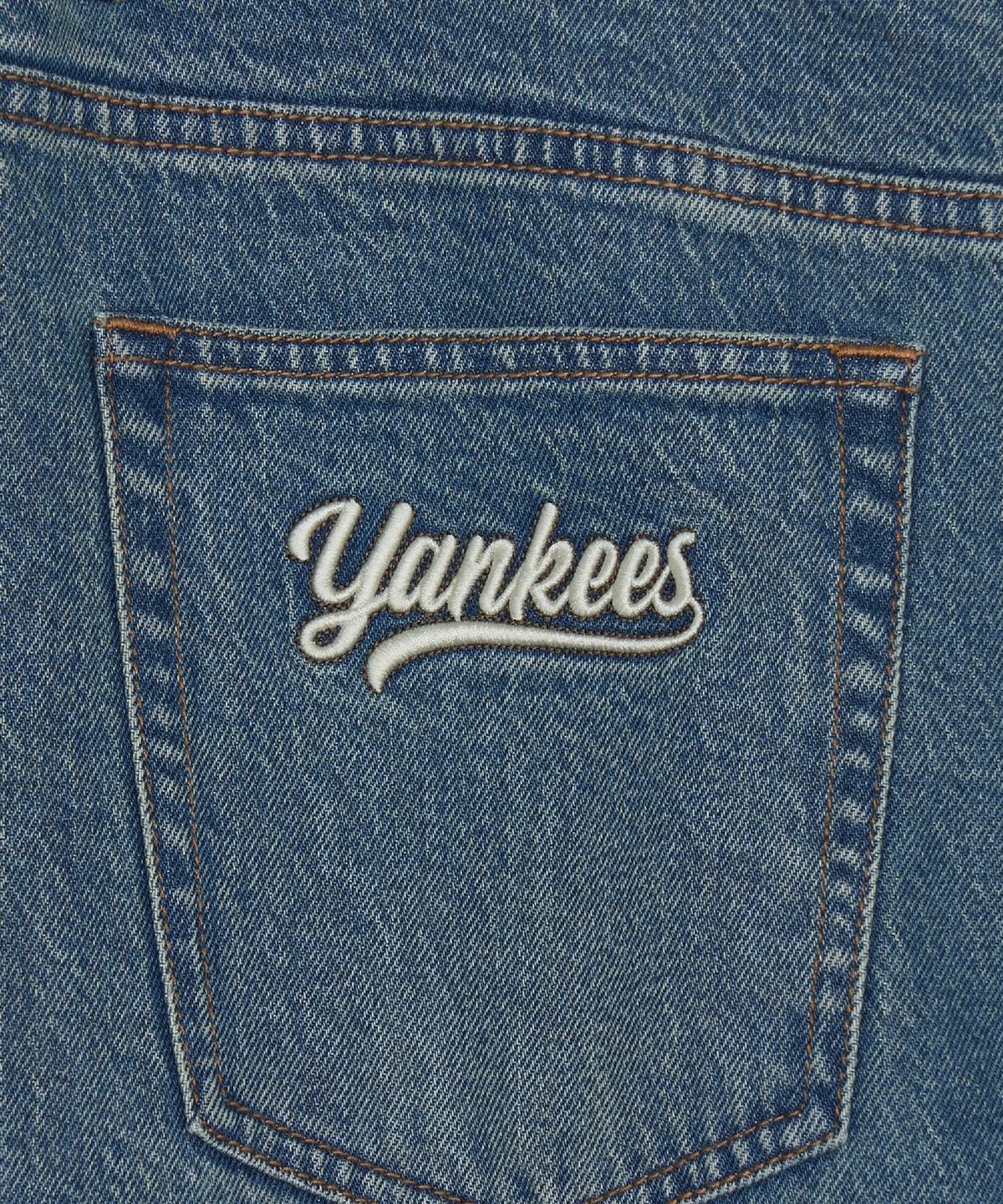 엠엘비(MLB) 남성 바시티 커브드 와이드 데님팬츠 NY (Indigo)