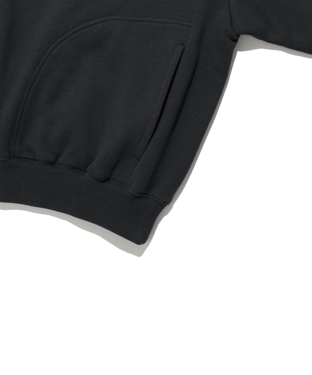 나이스고스트클럽(NICEGHOSTCLUB) 3STAR HIGH NECK SWEATSHIRTS_CHARCOAL(NG2GFUM440A)