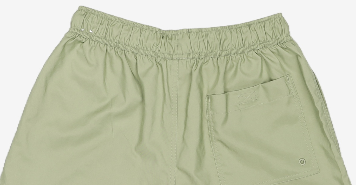 나이키(NIKE) 클럽 우븐 플로우 쇼츠 M - 오일 그린:화이트 / FN3308-386 S