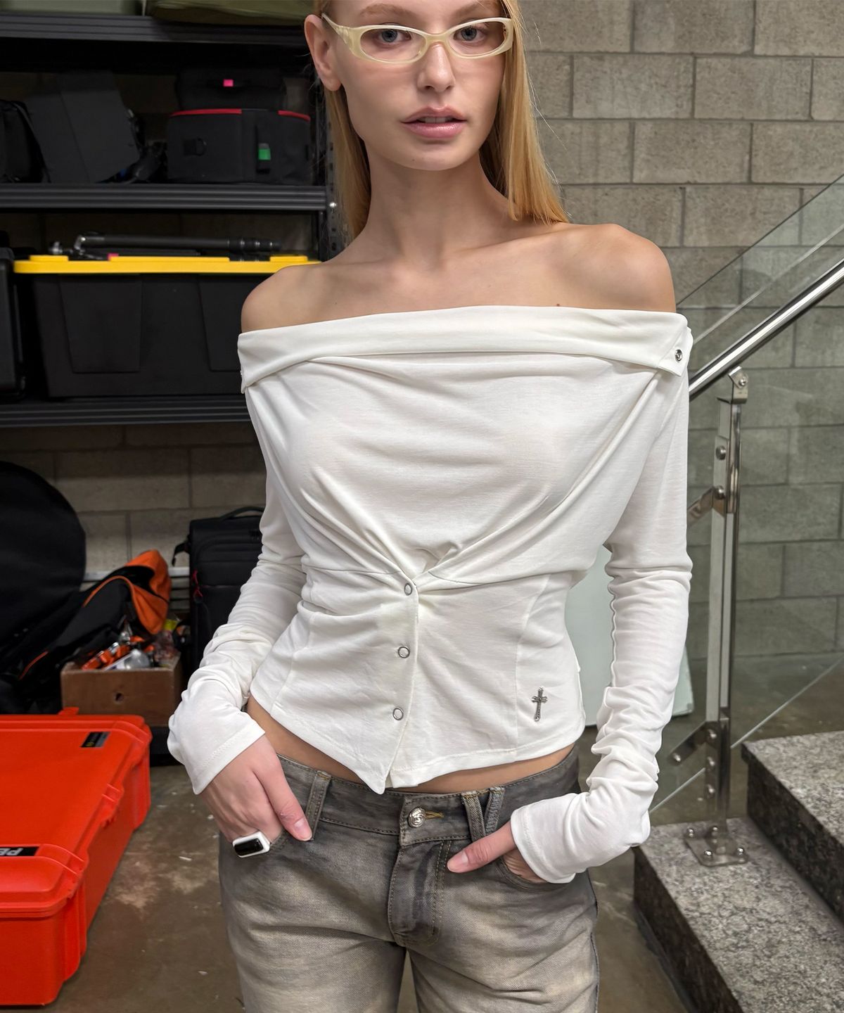 2000아카이브스(2000ARCHIVES) ECRU COWL TOP (IVORY)