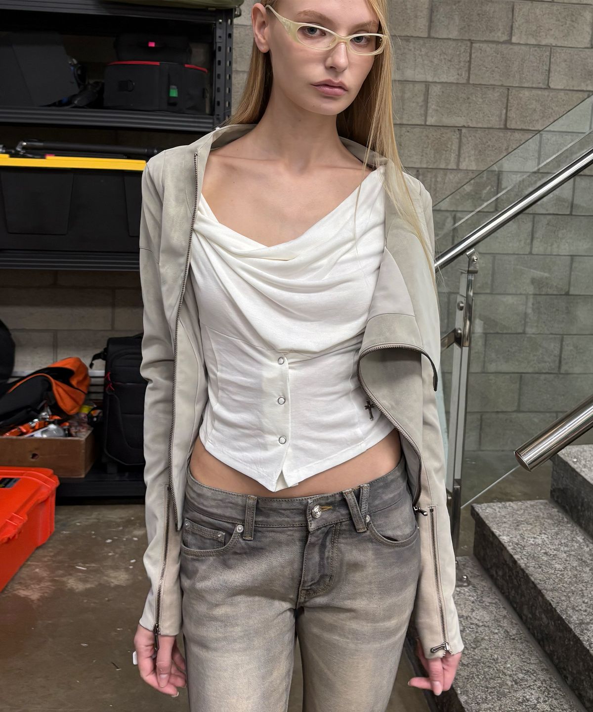 2000아카이브스(2000ARCHIVES) ECRU COWL TOP (IVORY)