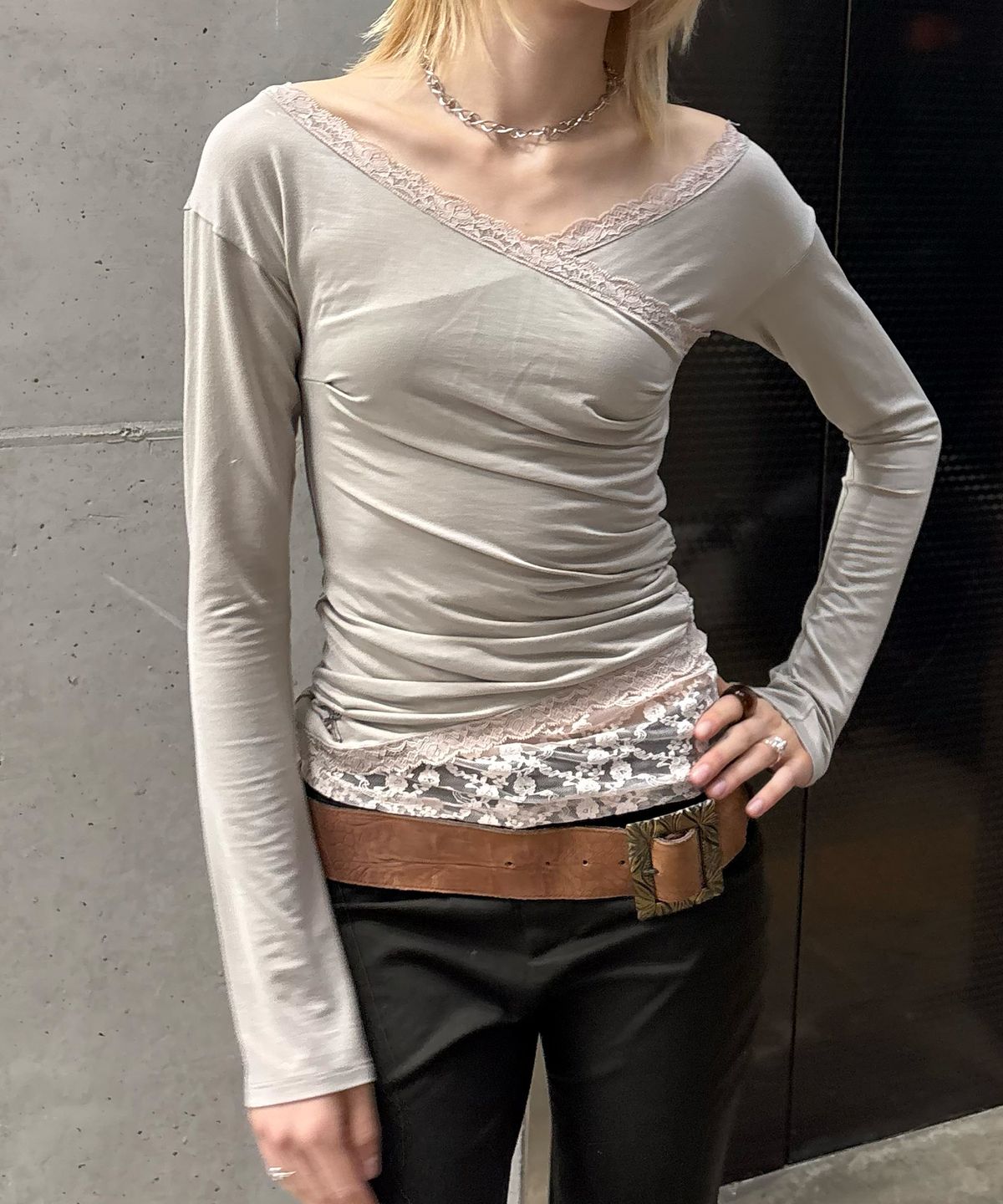 2000아카이브스(2000ARCHIVES) MINA LACE TOP (BEIGE)