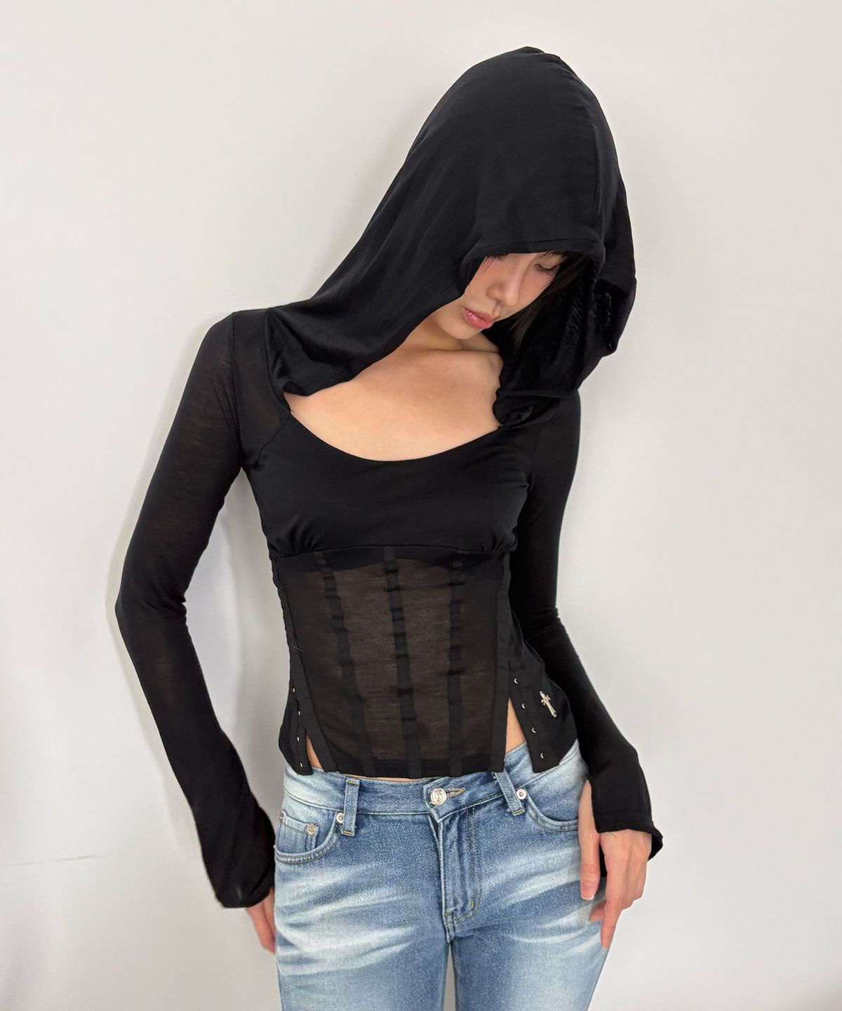 2000아카이브스(2000ARCHIVES) ALIX CORSET HOODIE TOP (BLACK)