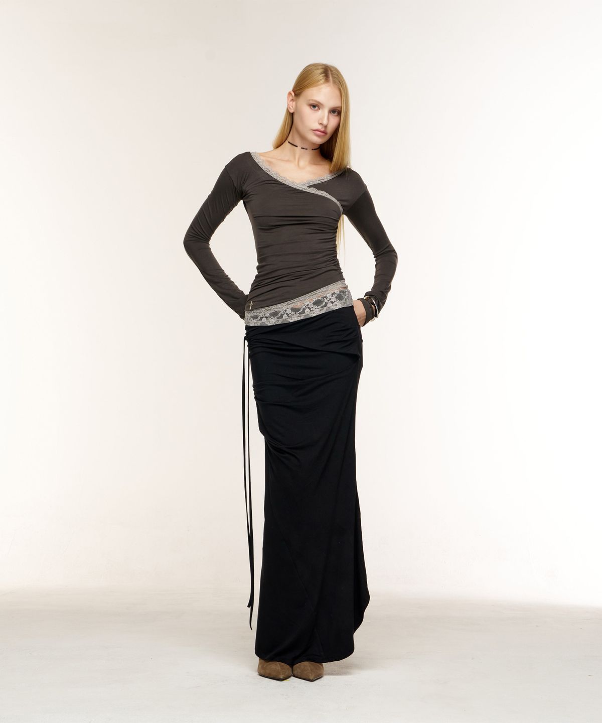 2000아카이브스(2000ARCHIVES) VALENTINA DRAPED SKIRT (BLACK)
