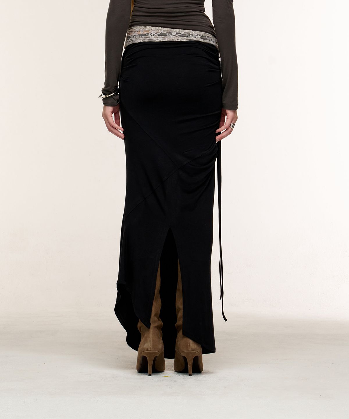 2000아카이브스(2000ARCHIVES) VALENTINA DRAPED SKIRT (BLACK)