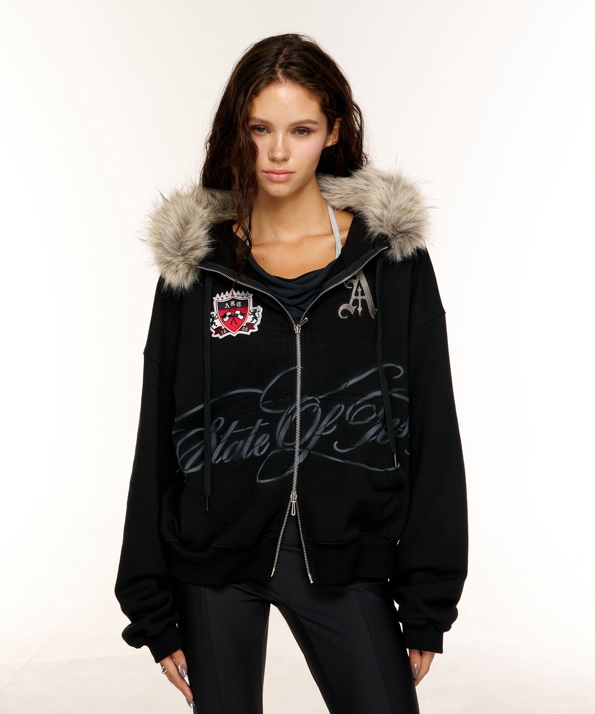 2000아카이브스(2000ARCHIVES) VARSITY ZIP HOODIE (BLACK)