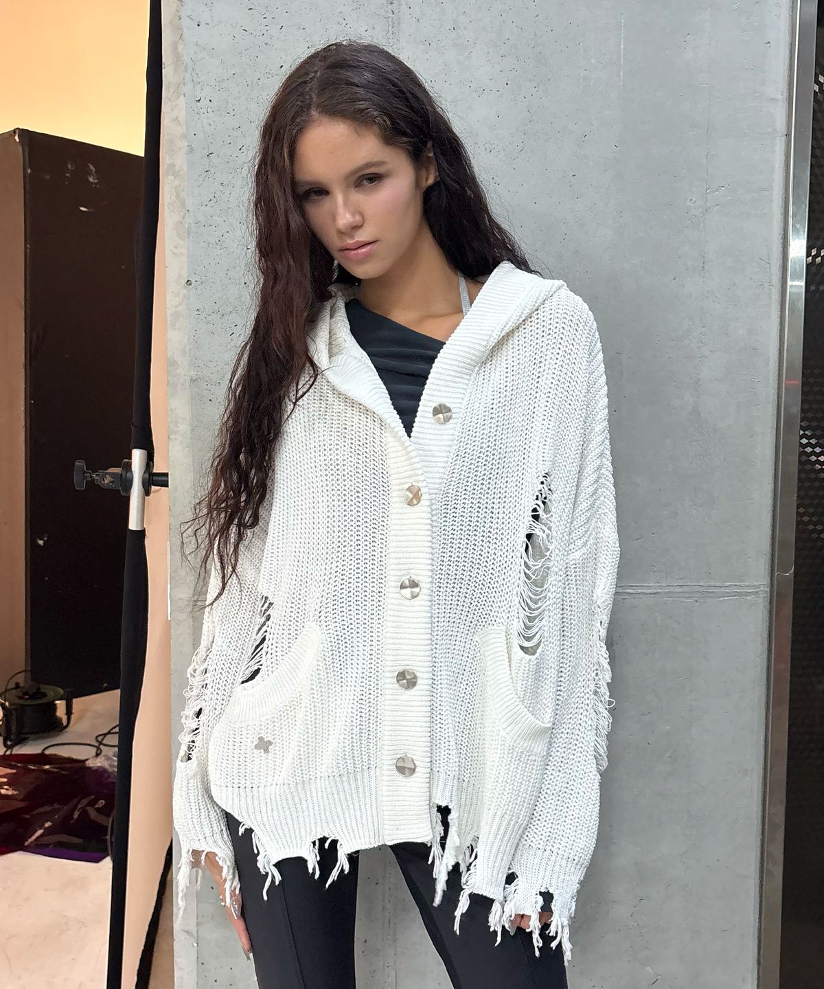 2000아카이브스(2000ARCHIVES) GRUNGE HOOD CARDIGAN (IVORY)