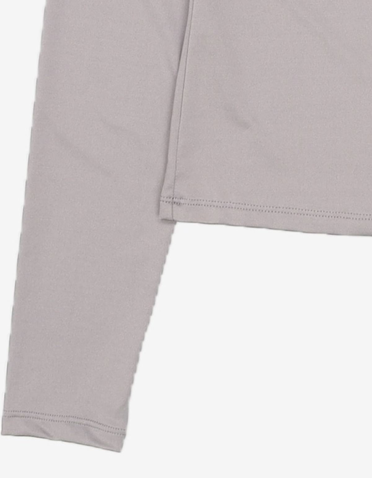 디바이디드에이치앤엠(DIVIDED H&M) 긴소매 티셔츠 S