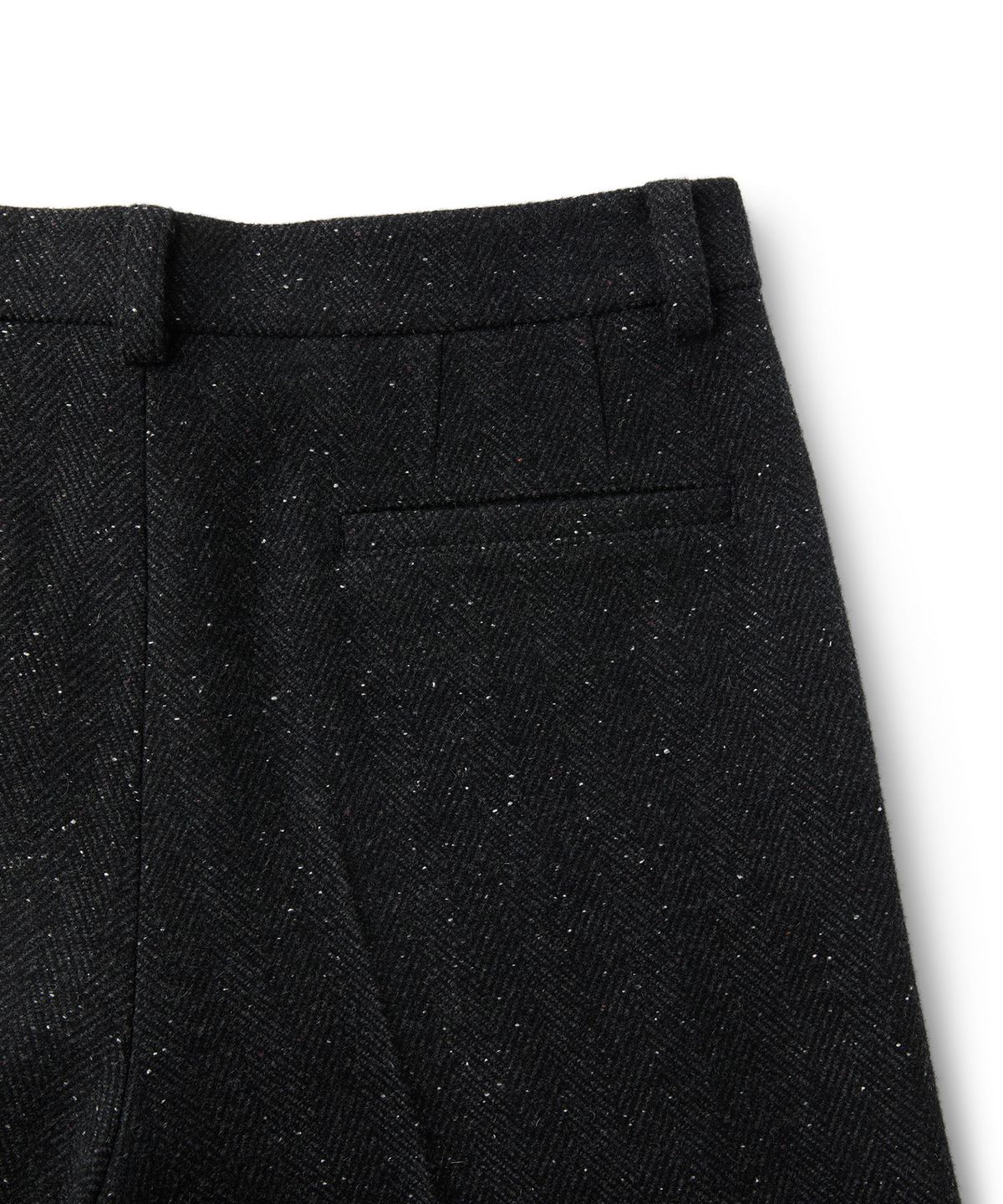 엠엠아이씨(MMIC) MARROW SLACKS (BLACK)