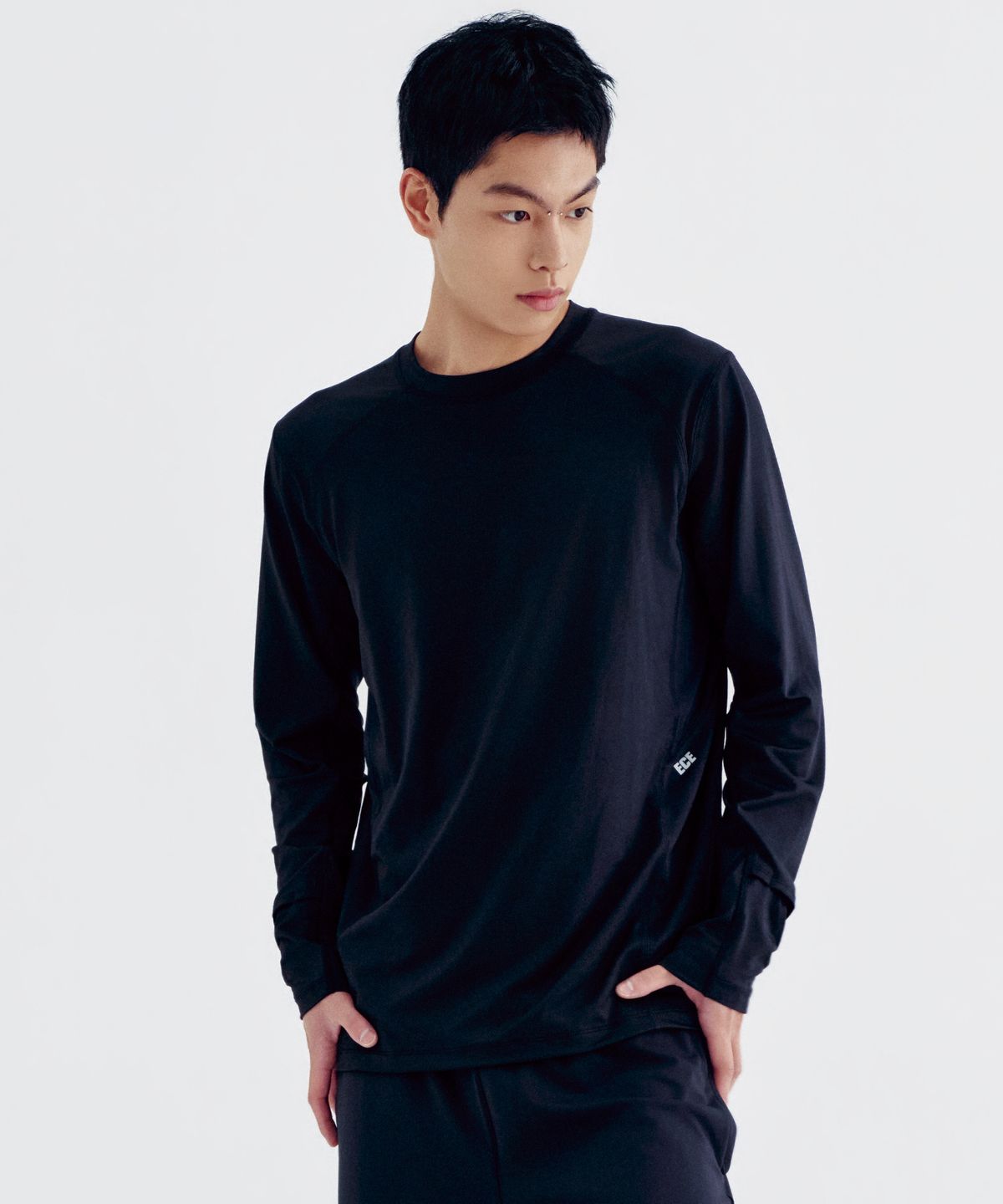 얼스캄에라(EARTH CALM ERA) 코어 그리드 러닝 롱슬리브_3컬러
