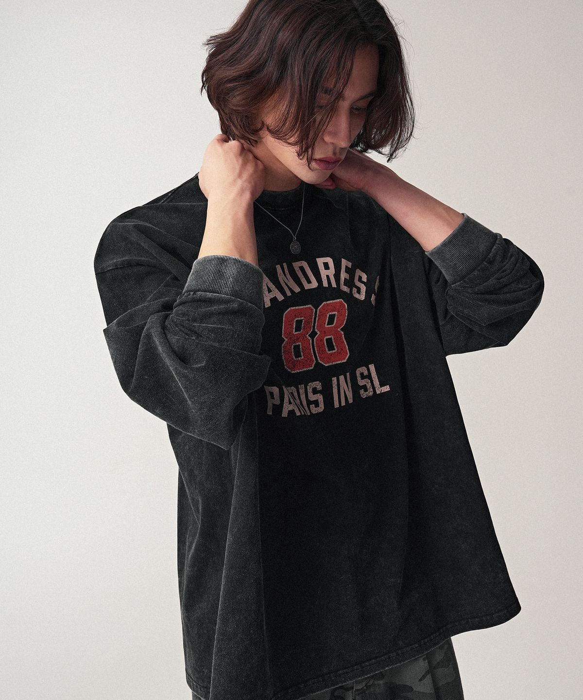 어반드레스(AVANDRESS) 레트로88 롱 슬리브_2COL