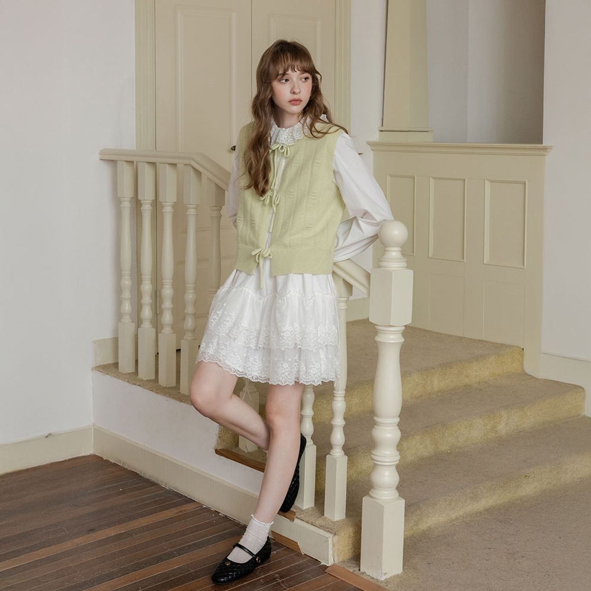 쎄무아듀(CEST MOIDEW) Cest_Ribbon tie knit vest